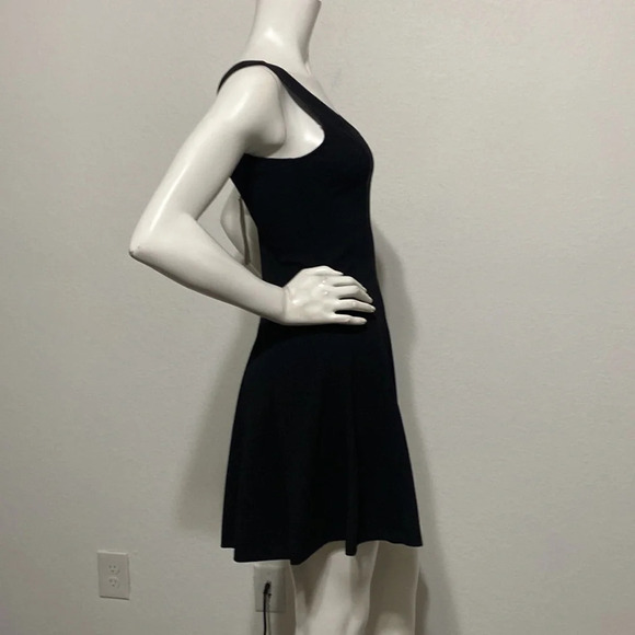 Aqua NWT Bloomingdales Exclusive Fit & Flare Black Sleeveless Mini Dress Size S - Picture 5 of 9